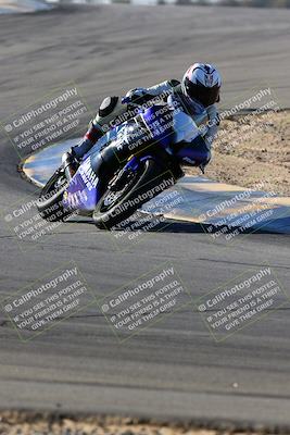 media/Jan-09-2022-SoCal Trackdays (Sun) [[2b1fec8404]]/Turns 9 and 8 (920am)/